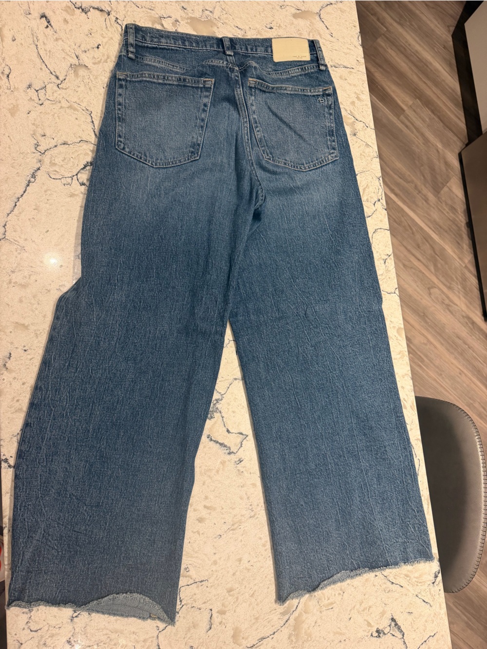 Rag and Bone Featherweight Logan mid rise wide leg jeans - Picture 3 of 3
